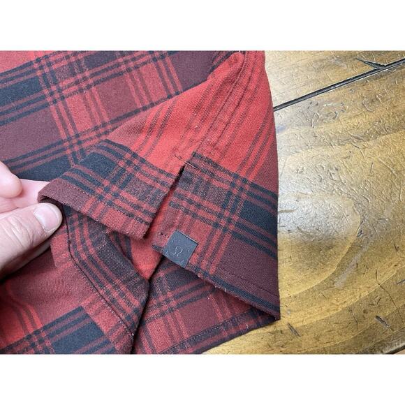 Lululemon Shirt Mens Large Red Black Buffalo Plaid Masons Peak Flannel Commuter - Picture 10 of 12